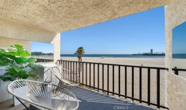 1140 E Ocean Boulevard 242, Long Beach, California 90802, 1 Bedroom Bedrooms, ,1 BathroomBathrooms,Residential,Buy,1140 E Ocean Boulevard 242,PW24178642