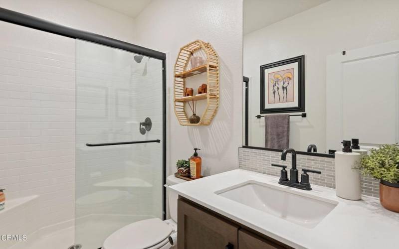 16-web-or-mls-16 - Bathroom 2