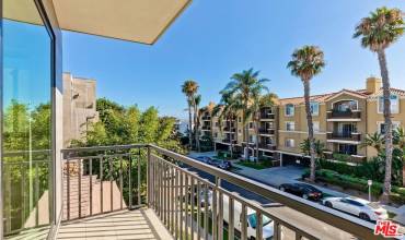 1828 Butler Avenue 301, Los Angeles, California 90025, 3 Bedrooms Bedrooms, ,3 BathroomsBathrooms,Residential Lease,Rent,1828 Butler Avenue 301,24433973