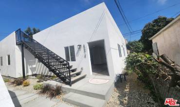 6089 1/4 Horner Street, Los Angeles, California 90035, 2 Bedrooms Bedrooms, ,1 BathroomBathrooms,Residential Lease,Rent,6089 1/4 Horner Street,24434017