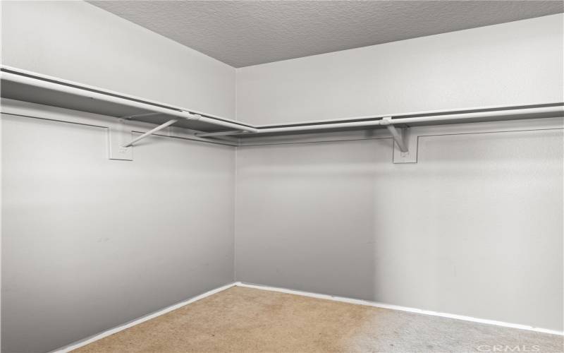 Gray BR - Walk in Closet