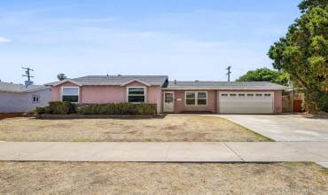 582 Macon St, El Cajon, California 92019, 3 Bedrooms Bedrooms, ,1 BathroomBathrooms,Residential,Buy,582 Macon St,240020718SD