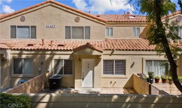 43407 30th St West 3, Lancaster, California 93536, 2 Bedrooms Bedrooms, ,2 BathroomsBathrooms,Residential,Buy,43407 30th St West 3,SR24143032