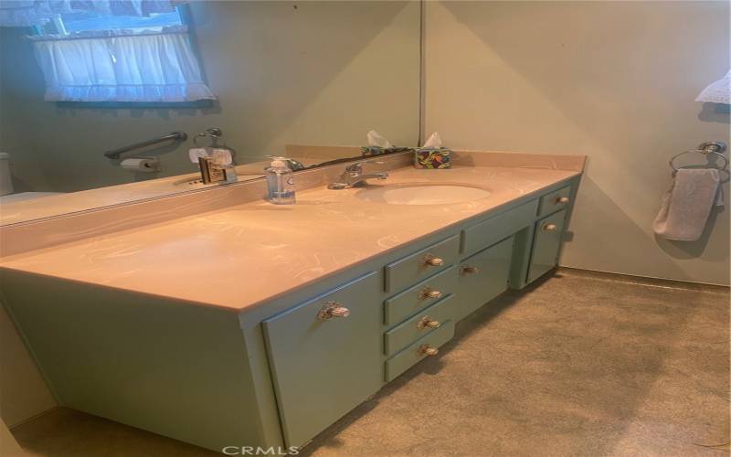 bathroom sink cabinets