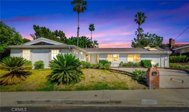 5852 Mcdonie Avenue, Woodland Hills, California 91367, 3 Bedrooms Bedrooms, ,2 BathroomsBathrooms,Residential Lease,Rent,5852 Mcdonie Avenue,SR24180513