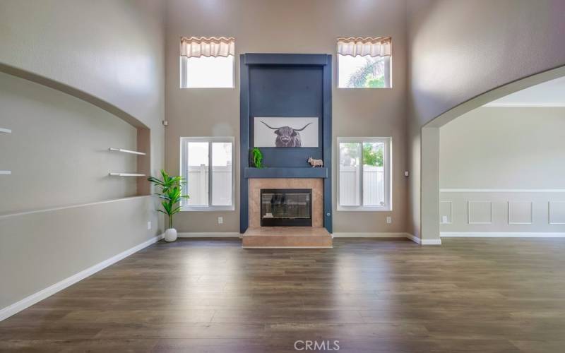 Living Room w/Fireplace