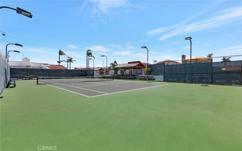 3 private tennis courts