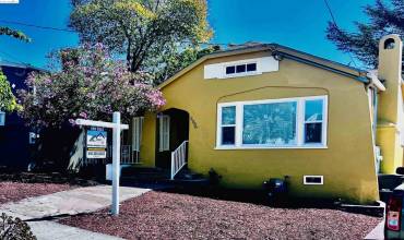 2556 Maxwell Ave, Oakland, California 94601, 2 Bedrooms Bedrooms, ,1 BathroomBathrooms,Residential,Buy,2556 Maxwell Ave,41071603