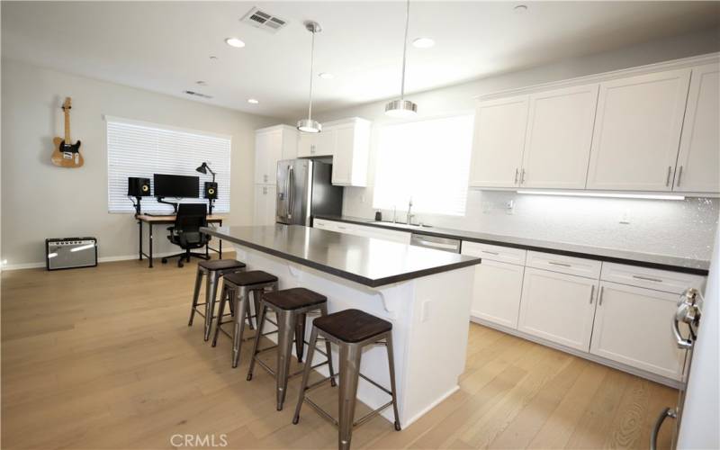 Kitchen with Shaker cabinets & Quartz countertops