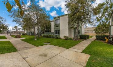 615 N. Bristol st 84, Santa Ana, California 92703, 3 Bedrooms Bedrooms, ,2 BathroomsBathrooms,Residential,Buy,615 N. Bristol st 84,OC24166828