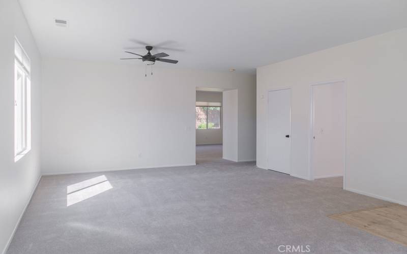 dining room/living room