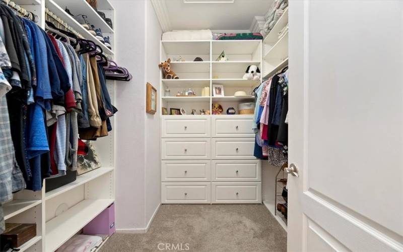 Primary Walkin Closet