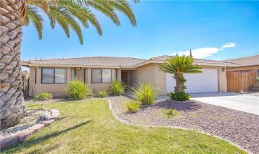 13719 Nassau Drive, Victorville, California 92395, 3 Bedrooms Bedrooms, ,2 BathroomsBathrooms,Residential,Buy,13719 Nassau Drive,HD24181432