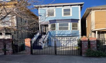 1638 12Th St, Oakland, California 94607, 3 Bedrooms Bedrooms, ,2 BathroomsBathrooms,Residential,Buy,1638 12Th St,41071626