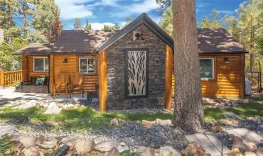 573 Talmadge Road, Big Bear Lake, California 92315, 2 Bedrooms Bedrooms, ,1 BathroomBathrooms,Residential,Buy,573 Talmadge Road,EV24180684