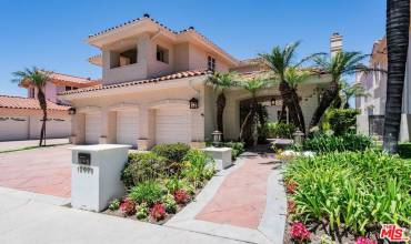 12695 Promontory Road, Los Angeles, California 90049, 4 Bedrooms Bedrooms, ,5 BathroomsBathrooms,Residential Lease,Rent,12695 Promontory Road,24434325