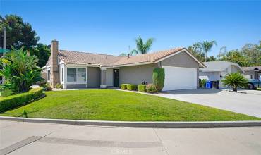 Large Driveway on a Corner Lot!