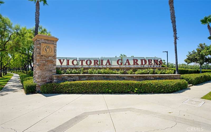 Victoria Gardens for convenient shopping!