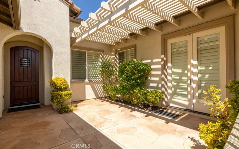 Front door entry and to the right is the private casita entry.