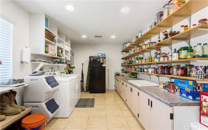 Laundry/ Pantry