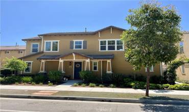 186 Townsite Promenade, Camarillo, California 93010, 3 Bedrooms Bedrooms, ,2 BathroomsBathrooms,Residential,Buy,186 Townsite Promenade,SR24179297