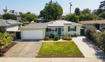 8800 Wakefield Avenue, Panorama City, California 91402, 2 Bedrooms Bedrooms, ,1 BathroomBathrooms,Residential,Buy,8800 Wakefield Avenue,BB24178097