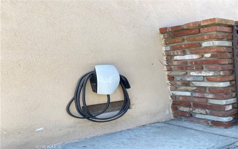 Tesla home charging system