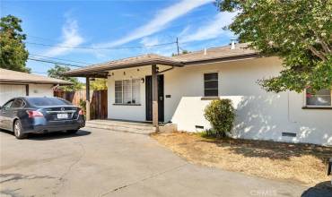 2233 E Terrace Avenue, Fresno, California 93703, 3 Bedrooms Bedrooms, ,2 BathroomsBathrooms,Residential,Buy,2233 E Terrace Avenue,FR24182069