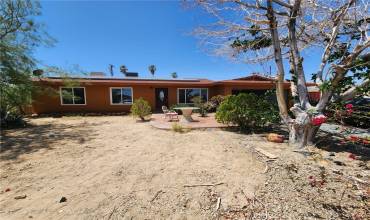 5966 Lupine Avenue, 29 Palms, California 92277, 4 Bedrooms Bedrooms, ,2 BathroomsBathrooms,Residential,Buy,5966 Lupine Avenue,OC24182058