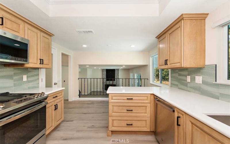 Kitchen open into Family Room