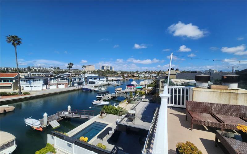 Roof top patio view