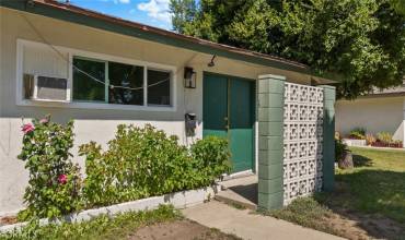 1925 Royalty Drive B, Pomona, California 91767, 2 Bedrooms Bedrooms, ,1 BathroomBathrooms,Residential Lease,Rent,1925 Royalty Drive B,SR24182486