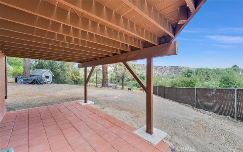 BACKYARD PATIO/BALCONY