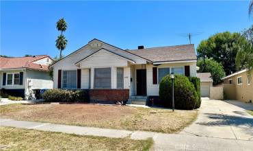 6912 Mclennan Avenue, Lake Balboa, California 91406, 2 Bedrooms Bedrooms, ,2 BathroomsBathrooms,Residential,Buy,6912 Mclennan Avenue,SR24182628