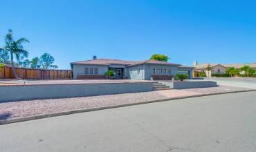 2351 Clearcrest Lane, Fallbrook, California 92028, 4 Bedrooms Bedrooms, ,3 BathroomsBathrooms,Residential,Buy,2351 Clearcrest Lane,NDP2407913