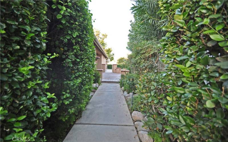 Entrance leading to courtyard