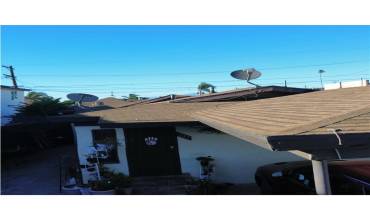 243 E 68th Street, Los Angeles, California 90003, 5 Bedrooms Bedrooms, ,3 BathroomsBathrooms,Residential Income,Buy,243 E 68th Street,IV24175484