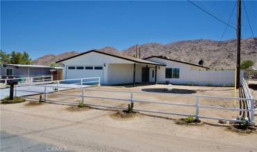 72585 Sullivan Road, 29 Palms, California 92277, 3 Bedrooms Bedrooms, ,2 BathroomsBathrooms,Residential,Buy,72585 Sullivan Road,DW24137745