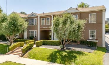 15036 1/2 Dickens Street, Sherman Oaks, California 91403, 1 Bedroom Bedrooms, ,1 BathroomBathrooms,Residential,Buy,15036 1/2 Dickens Street,GD24183194