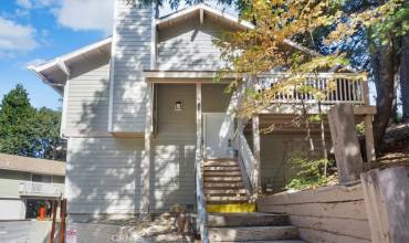 143 Rockledge Lane, Lake Arrowhead, California 92352, 3 Bedrooms Bedrooms, ,2 BathroomsBathrooms,Residential,Buy,143 Rockledge Lane,IG23225464