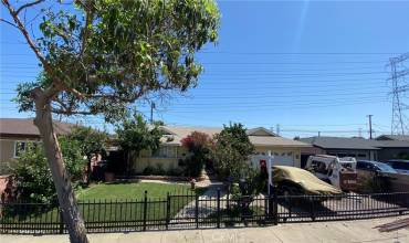 1954 Stevely Avenue, Long Beach, California 90815, 3 Bedrooms Bedrooms, ,2 BathroomsBathrooms,Residential,Buy,1954 Stevely Avenue,DW24178432