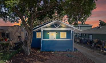 622 Hoefner Avenue, Los Angeles, California 90022, 3 Bedrooms Bedrooms, ,2 BathroomsBathrooms,Residential,Buy,622 Hoefner Avenue,OC24183415