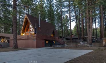 41959 Brownie Lane, Big Bear Lake, California 92315, 5 Bedrooms Bedrooms, ,3 BathroomsBathrooms,Residential,Buy,41959 Brownie Lane,EV24182936