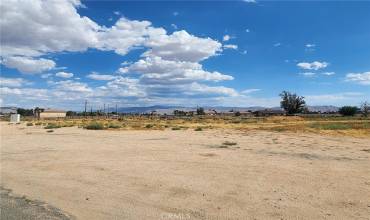 0 Standing Rock Avenue, Apple Valley, California 92307, ,Land,Buy,0 Standing Rock Avenue,HD24183659