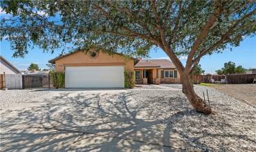 15315 Ross Drive, Adelanto, California 92301, 4 Bedrooms Bedrooms, ,2 BathroomsBathrooms,Residential,Buy,15315 Ross Drive,IV24183694