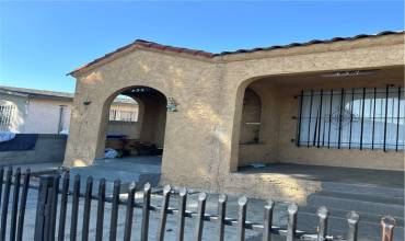 435 E 84th st, Los Angeles, California 90003, 4 Bedrooms Bedrooms, ,3 BathroomsBathrooms,Residential Income,Buy,435 E 84th st,DW24182785