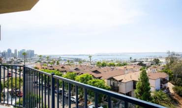 2568 Albatross St 6D, San Diego, California 92101, 2 Bedrooms Bedrooms, ,2 BathroomsBathrooms,Residential,Buy,2568 Albatross St 6D,240021013SD