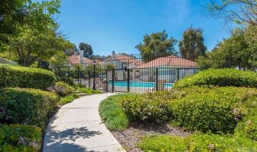 4614 Villas Drive, Bonita, California 91902, 2 Bedrooms Bedrooms, ,2 BathroomsBathrooms,Residential,Buy,4614 Villas Drive,PTP2405389