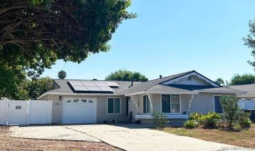 1183 Woodrail Drive, Vista, California 92083, 3 Bedrooms Bedrooms, ,2 BathroomsBathrooms,Residential,Buy,1183 Woodrail Drive,240021026SD