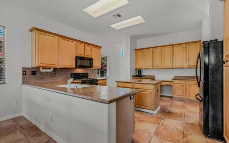 17-81 Sedona Ct-33